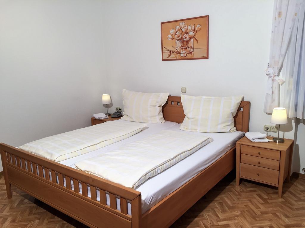 Ferienwohnung Sonneck ブライ エクステリア 写真